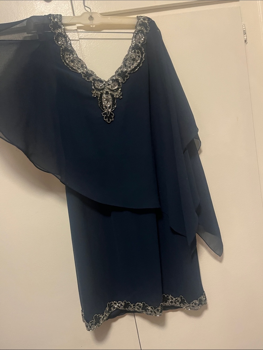 💙J Laximi Embellished Navy Short Evening Special Occasion Dress sz 12 💙